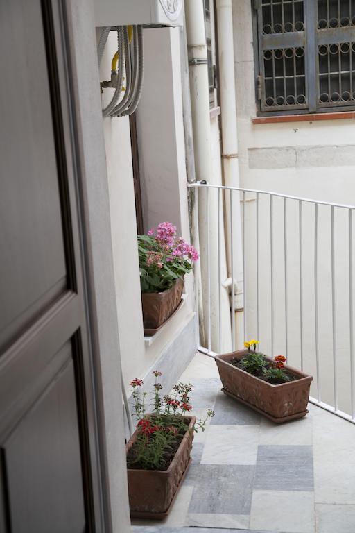 Sirhouse - Boutique Apartment In Ortigia Syracuse Værelse billede